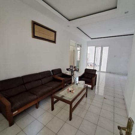 Palm Hills Cilegon Vila Exterior foto